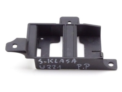 Mercedes s-klasa w221 кронштейн радара правый перед фото №1