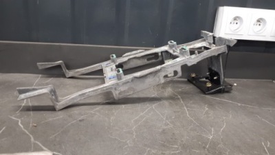 2w93-f045a52-ag основа домкрата автоматична коробка передач jaguar s type lift фото №1