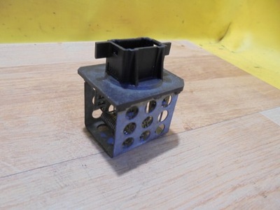 Регулятор вентилятора peugeot 206 cc 36057 behr фото №1