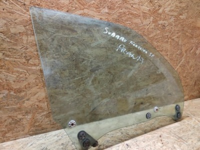 Скло двері правий перед subaru forester sf фото №1