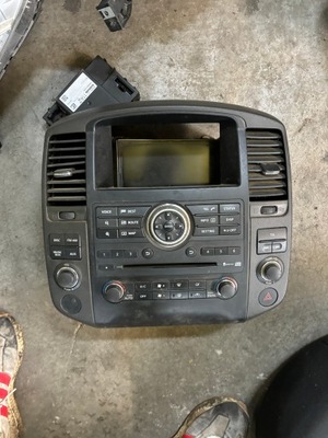 Nissan navara d40 lift панель середній радіо кондиціонера фото №1