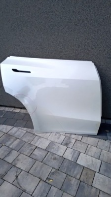 Дверь задняя задняя правое  tesla y 20-24rok оригинал фото №1