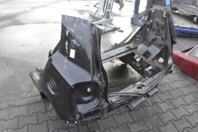 Smart forfour 453 ремень задний  задний крыло левый правый четверть поддон фото №1