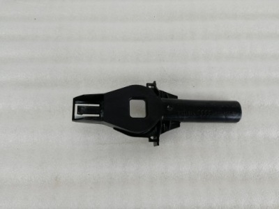 Audi a4 b8 кронштейн радиатора 8k0805201 фото №1