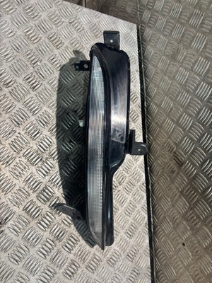 Поворотник правий перед renault megane iv 261306376r фото №1