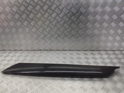 Молдинг правая стекло лобовое skoda fabia ii 5j6853264a фото №1