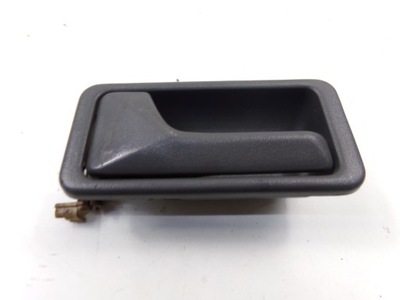 Mazda mpv 96r ручка дверь внутренняя левая задняя 96-99 фото №1