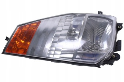Лампа правый перед nissan cabstar фото №1