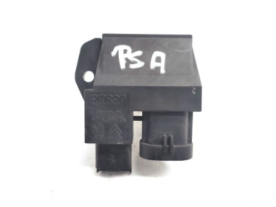 Citroen c4 picasso ii резистор резистор вентилятора 98372a01 фото №1