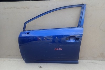 Дверь левая передние toyota avensis t27 09- фото №1