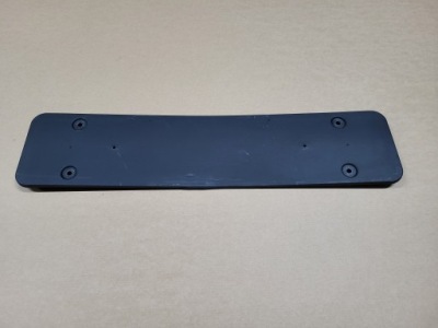 Dacia spring подкладка pod номерной знак регистрационная фото №1