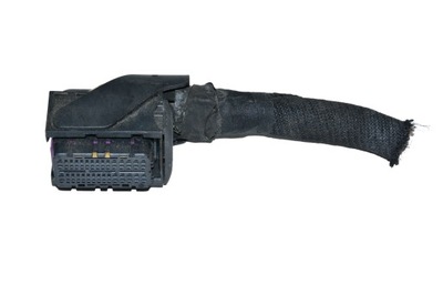 Iveco daily 06- колодка штекер компьютер двигателя фото №1