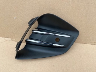 Renault clio v 5 решётка правая бампера перед фото №1