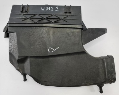 Корпус фільтра повітря права mercedes w212 фото №1