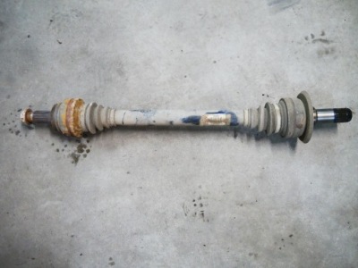 Bmw f10 f11 n57 задняя левая приводной вал задняя левый 7581015 фото №1