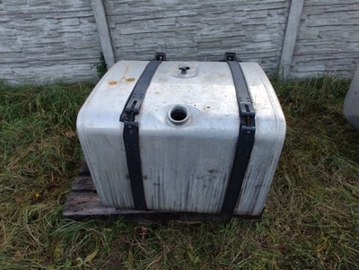 Scania оригінальний номер 1871189 бак пального фото №1