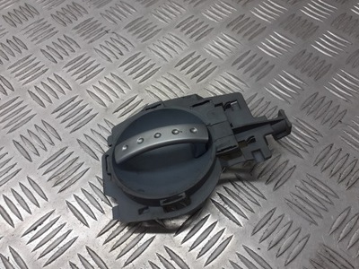 Ручка правая передняя внутренняя citroen c3 фото №1