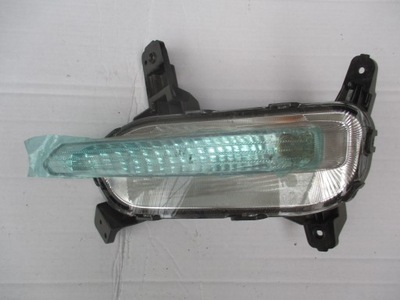 Kia cerato iv forte 2018- поворотник правий перед 92304m7050 фото №1