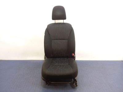 Toyota auris i lift сидіння пасажира правий перед фото №1