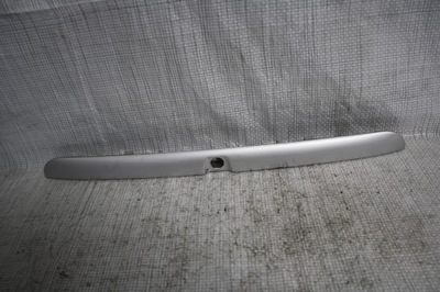 Audi a3 8l накладка крышки багажника przed lift фото №1