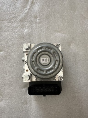 Насос abs vw golf 8 viii 5wa614517be фото №1