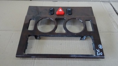 Mercedes w210 рамка радио аварийный 2106880308 фото №1