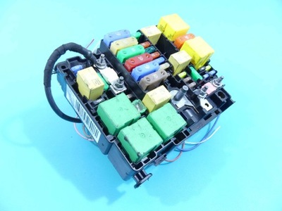 Коробка запобіжників toyota proace ii 16- 9808959080 фото №1