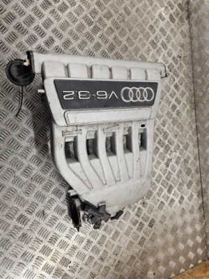 Audi a3 8p tt 8n 8j eos golf iv v r32 3.2 v6 колектор впускний  022133203g фото №1