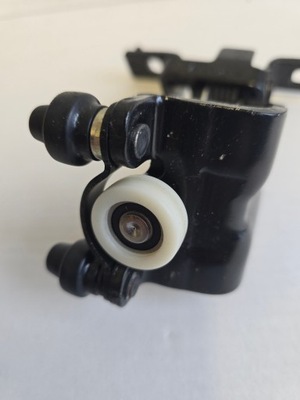 Vw id buzz cargo ролик направляющая дверь левая 1t3843303 k/l фото №1