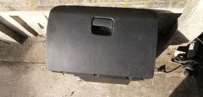 Kia venga бардачок фото №1