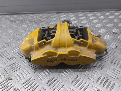 Alfa romeo stelvio 00505534520 перед левая суппорты фото №1