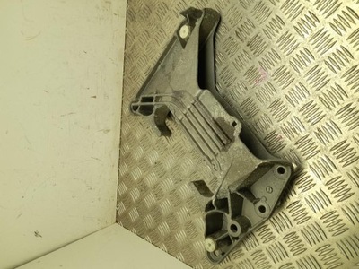 Кронштейн двигуна bmw 4 g23 convertible 2021 9485331 фото №1