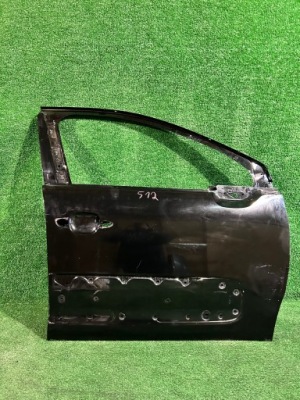 Дверь передние правое citroen c3 iii фото №1