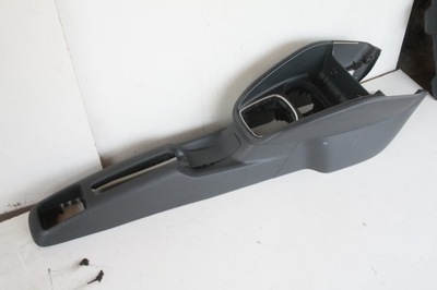 Тунель бардачок audi a1 фото №1