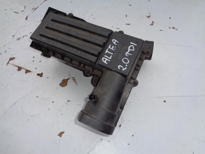 Корпус фільтра повітря seat altea 2.0 tdi фото №1