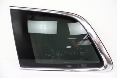 Volvo xc90 2020 скло кузовна задня 32206907 фото №1