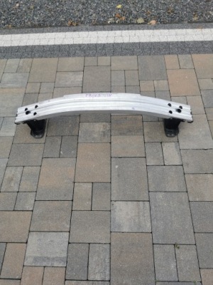 Toyota prius iv балка бампера перед фото №1