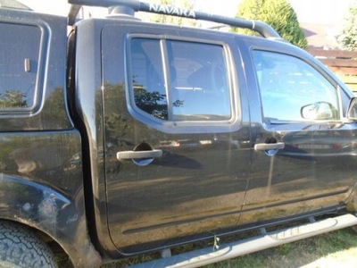 Nissan navara d40 двері праве задні задня фото №1