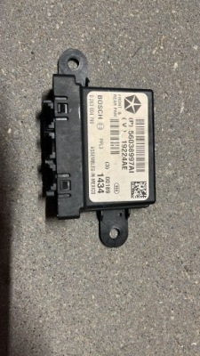 Модуль блок управления pdc jeep cherokee 56038997ai фото №1