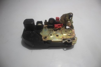 Замок правый задняя дверь jeep cherokee iii фото №1