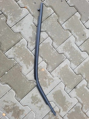 Молдинг двері ліва задня задня toyota chr 2021 фото №1