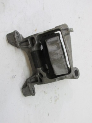 Кронштейн подушка двигуна mazda 6 iii gj 2012- фото №1