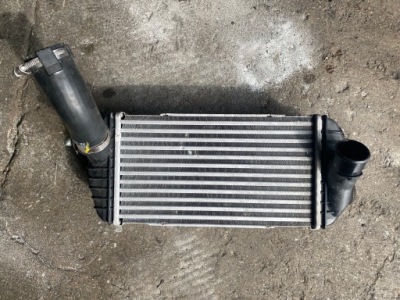 159 hyundai tucson sportage інтеркулер 28270-2b74 фото №1