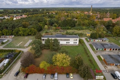 Magazyny i hale, Międzyrzecz (gm.), 1084 m²