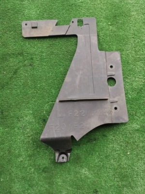 Защита подвеска плита пол левая 7241837 bmw f22 f23 фото №1