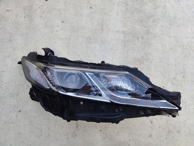 Лампа правая передняя full led toyota camry vii 17- фото №1