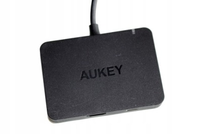 Aukey USB-C Hub HDMI USB 3.0 adapter