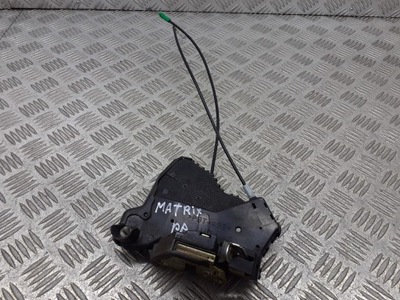 Замок двері центральний правий перед toyota matrix 1.8vvti фото №1