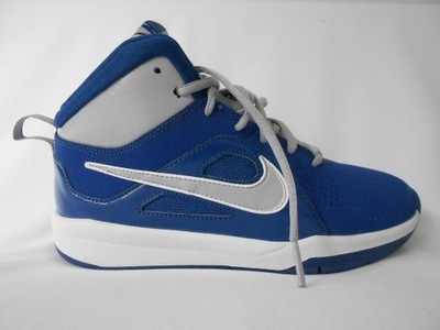 NIKE TEAM HUSTLE roz 38,5 SKÓRA STAN BDB