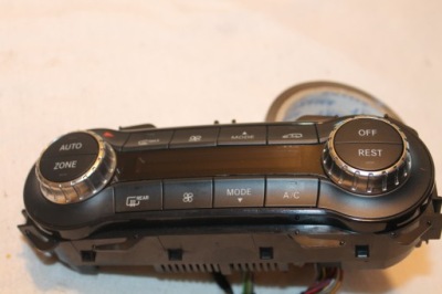 Панель кондиціонер кондиціонера mercedes w246 b klasa фото №1